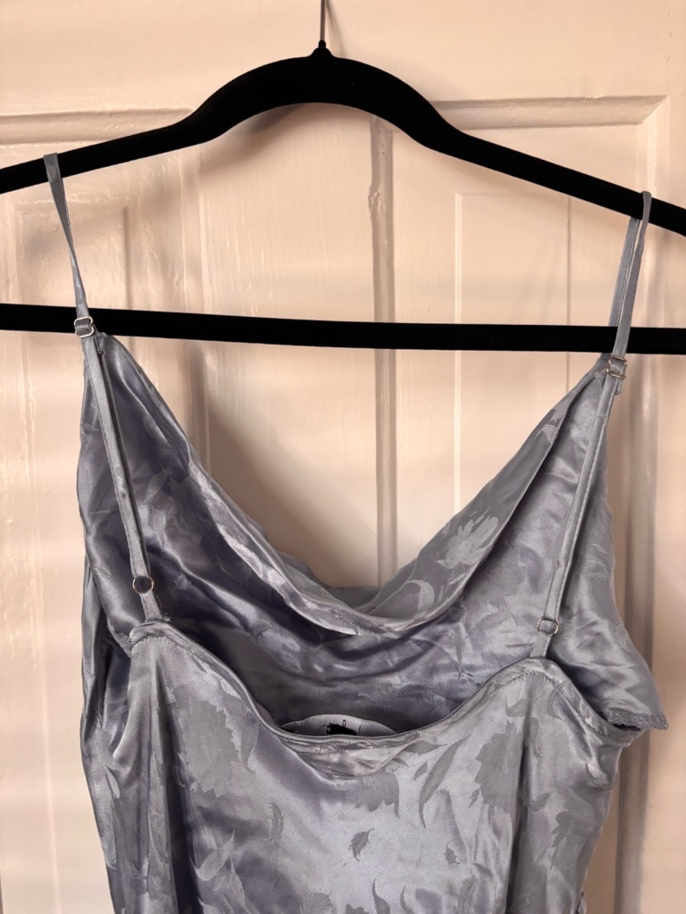 Lulu’s Blue Satin Jacquard Floral Slip Mid Dress Size M - Picture 6 of 12